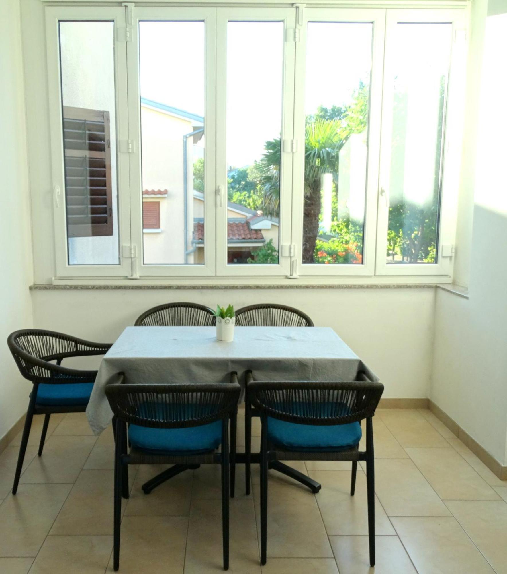 Apartmani Crikvenica 30072 - Goran Номер фото